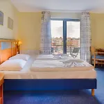 Hotel Hiddenseer Stralsund