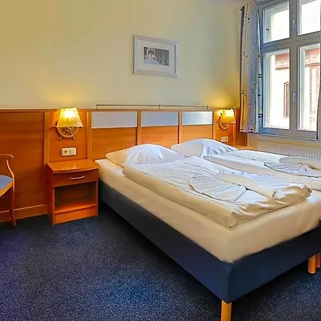 Hiddenseer Hotel 3*