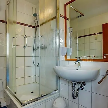 Hotel Hiddenseer Stralsund