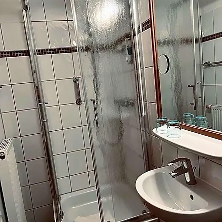 Hotel Hiddenseer 3*